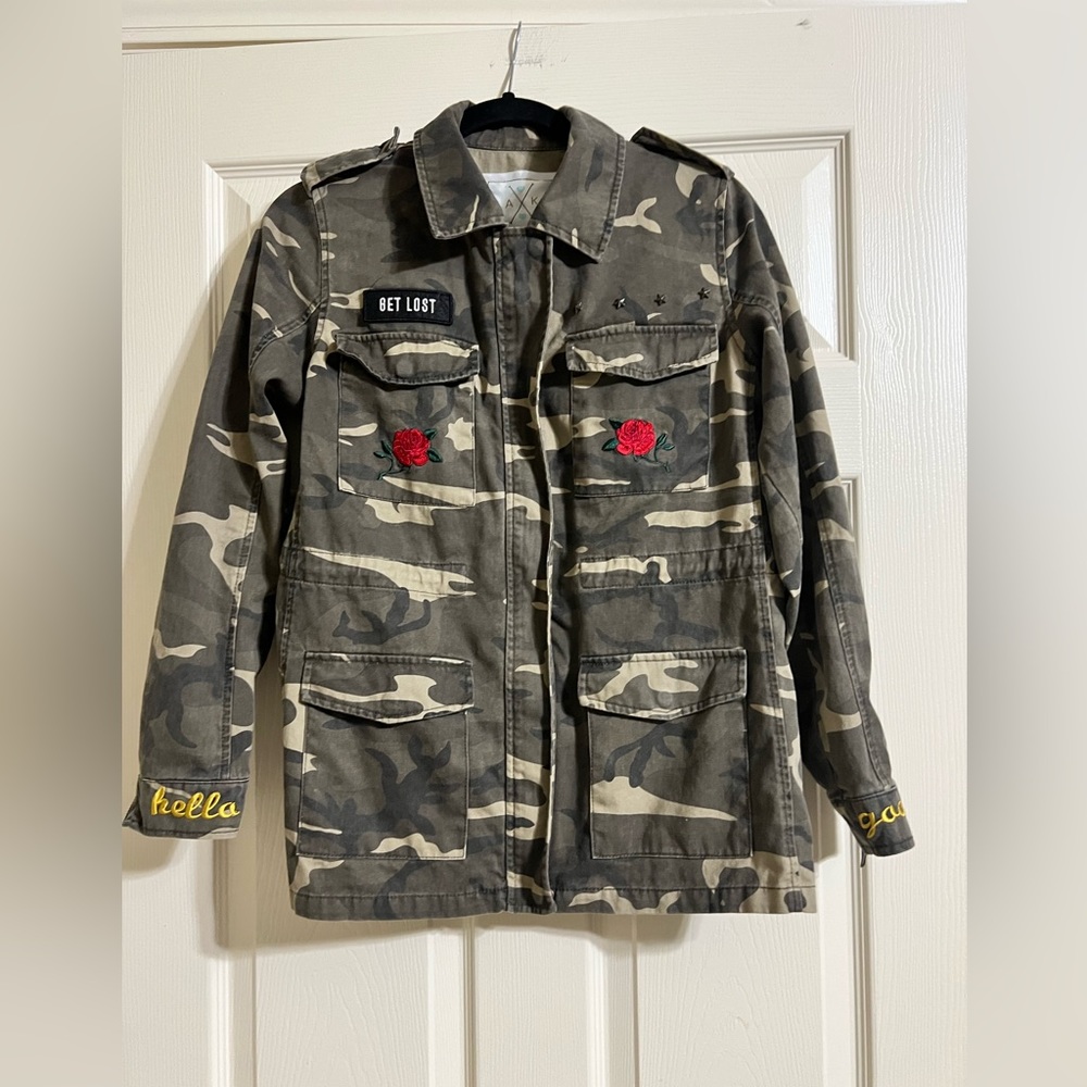 Angel Kiss Los Angels Camo Jacket-Size Small-Great condition